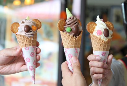 10225ソフトクリーム.jpg