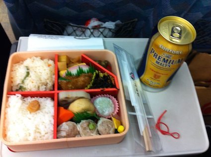 新幹線弁当.jpeg